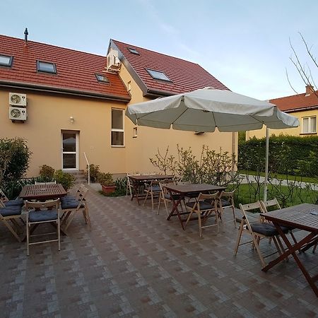Babi Guesthouse - Babi Vendeghaz Balatonfured Luaran gambar