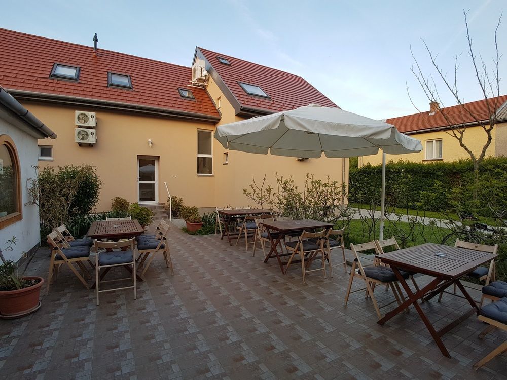 Babi Guesthouse - Babi Vendeghaz Balatonfured Luaran gambar